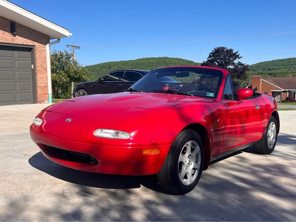 1995 Mazda - Image 2 of 18
