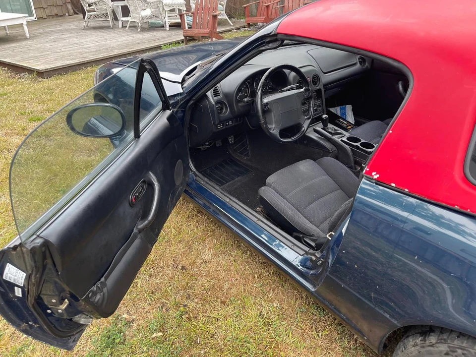 1995 Mazda NA MX-5 Miata - Image 4 of 5
