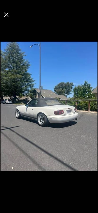 1995 Mazda NA MX-5 Miata - Image 2 of 19