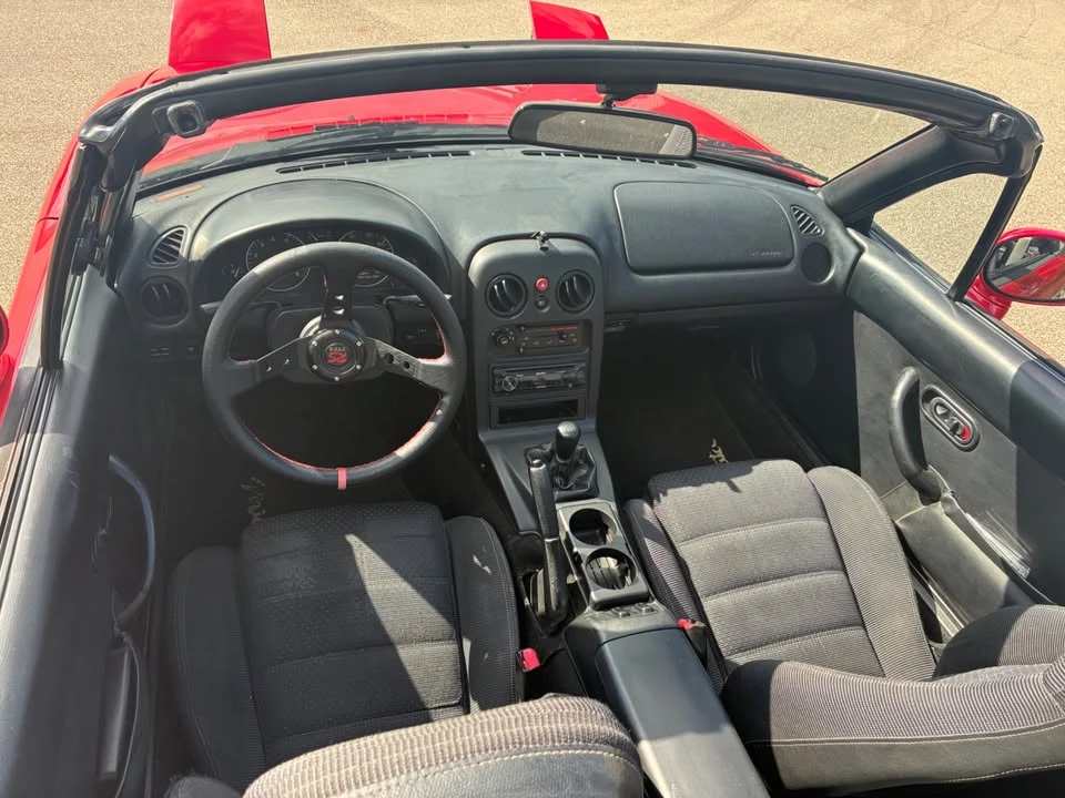 1995 Mazda NA MX-5 Miata - Image 11 of 12