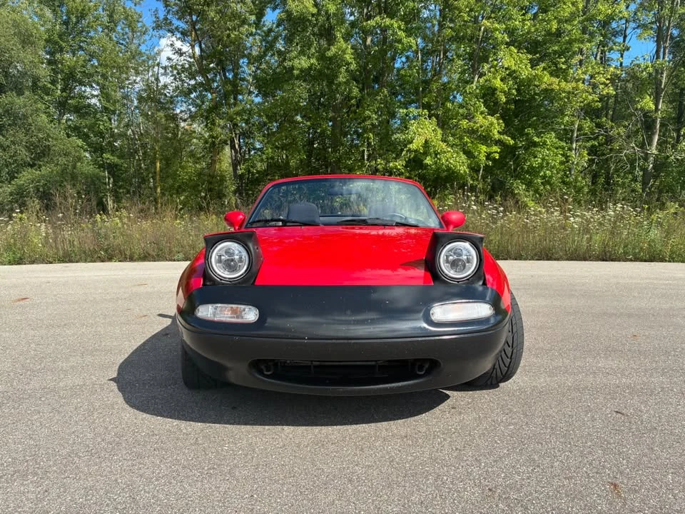 1995 Mazda NA MX-5 Miata - Image 9 of 12