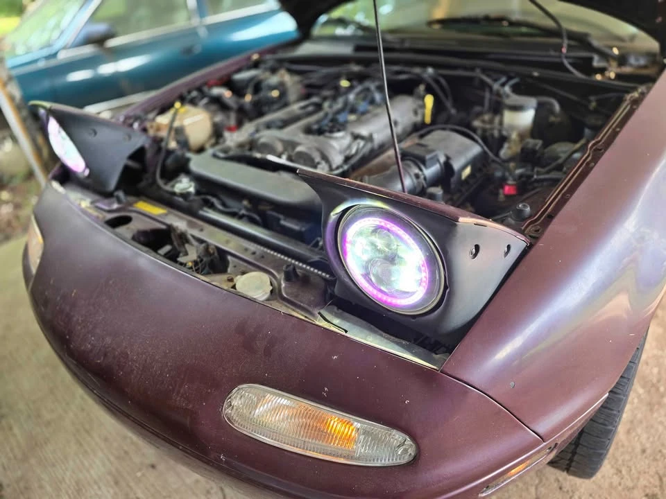 1995 Mazda NA MX-5 Miata - Image 4 of 11