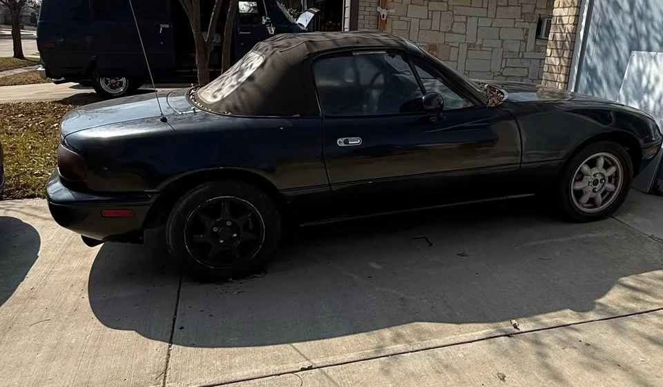 1995 Mazda NA MX-5 Miata - Image 3 of 10