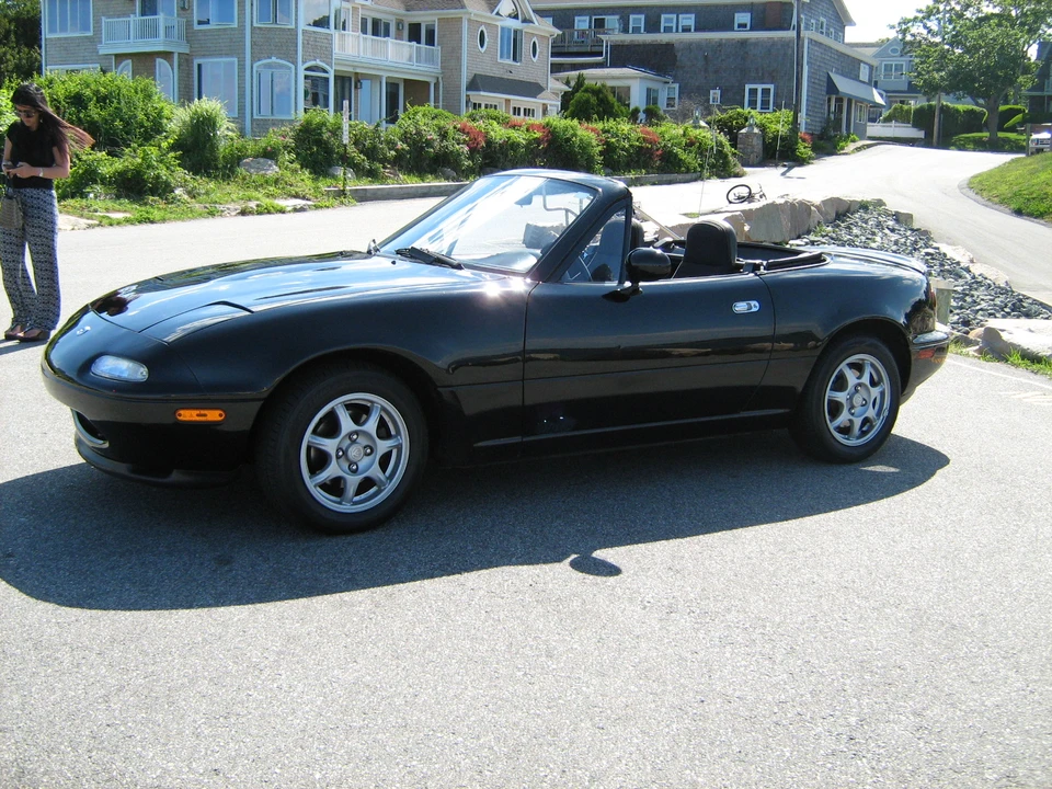 1995 Mazda NA MX-5 Miata - Image 6 of 31