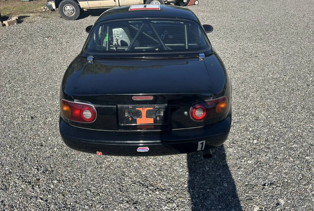 1995 Mazda NA MX-5 Miata - Image 3 of 10
