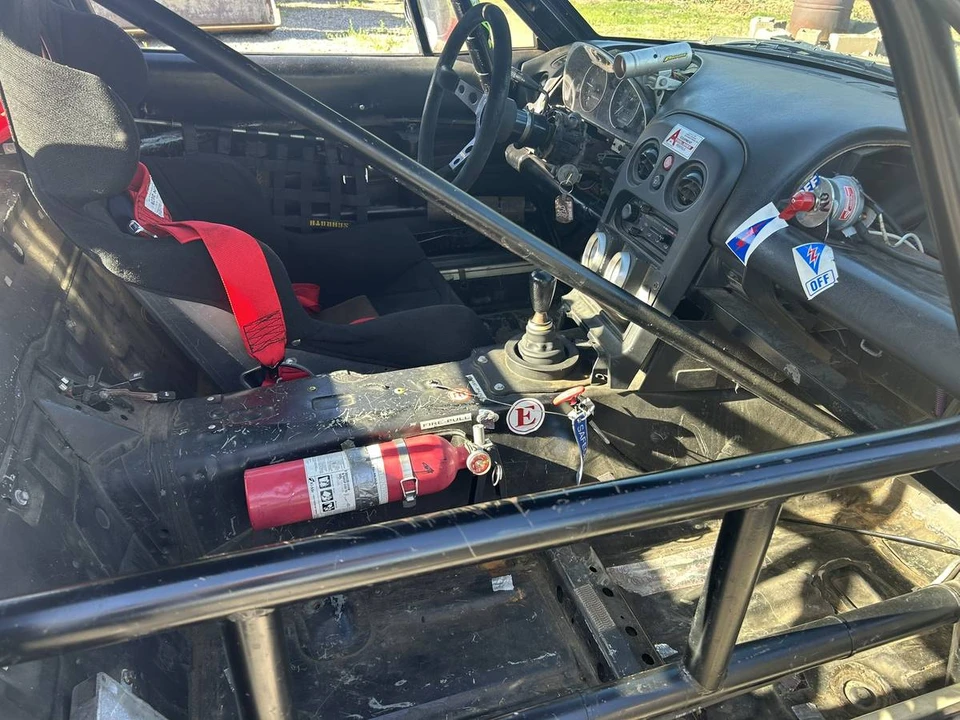 1995 Mazda NA MX-5 Miata - Image 8 of 10
