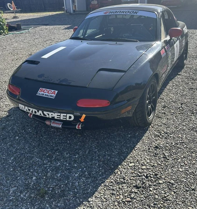 1995 Mazda NA MX-5 Miata - Image 4 of 10
