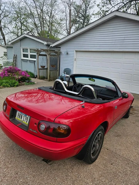 1995 Mazda NA MX-5 Miata - Image 3 of 9