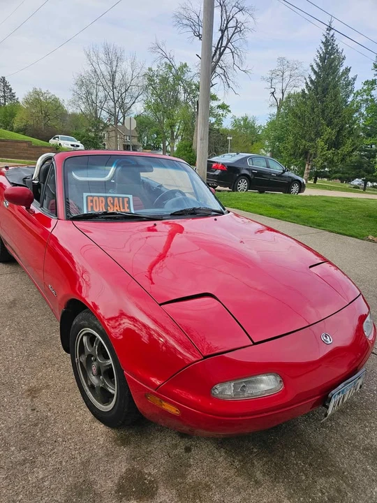 1995 Mazda NA MX-5 Miata - Image 2 of 9