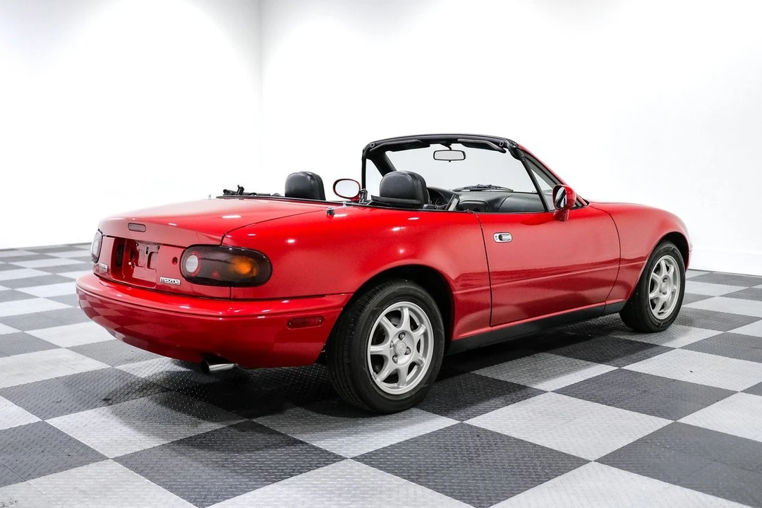 1995 Mazda NA MX-5 Miata - Image 11 of 31