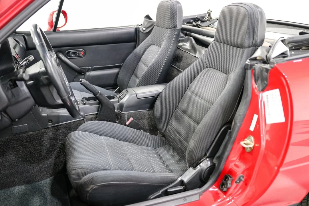 1995 Mazda NA MX-5 Miata - Image 16 of 31