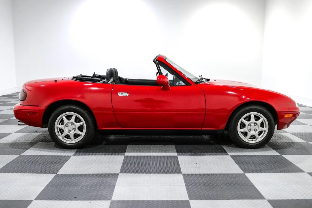 1995 Mazda NA MX-5 Miata - Image 12 of 31