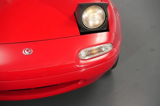 1995 Mazda NA MX-5 Miata - Image 13 of 31