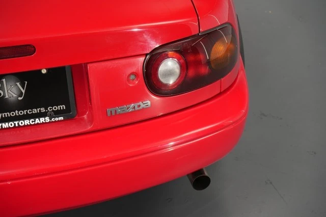 1995 Mazda NA MX-5 Miata - Image 23 of 31