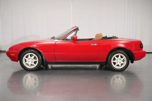 1995 Mazda NA MX-5 Miata - Image 2 of 31