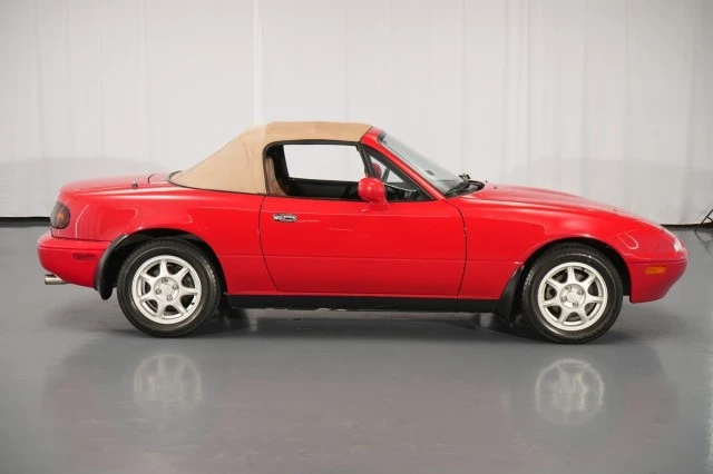 1995 Mazda NA MX-5 Miata - Image 17 of 31