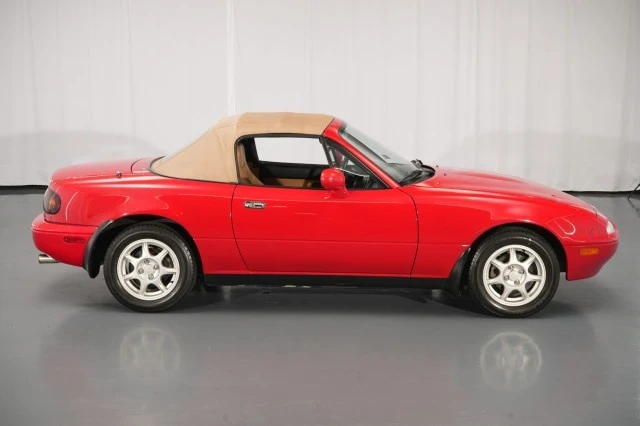 1995 Mazda NA MX-5 Miata - Image 16 of 31