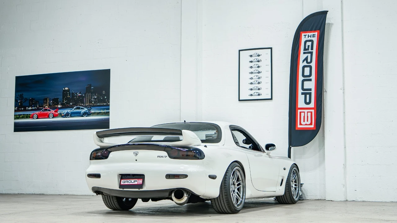 1995 Mazda RX-7 FD - Image 12 of 31