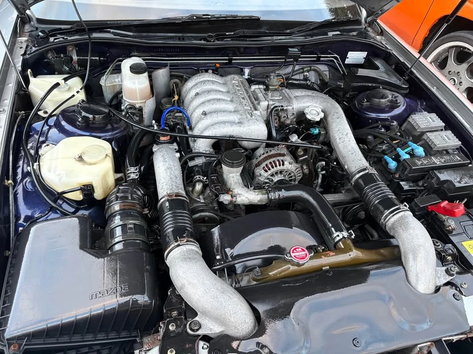 1995 Mazda JC Cosmo - Image 17 of 18