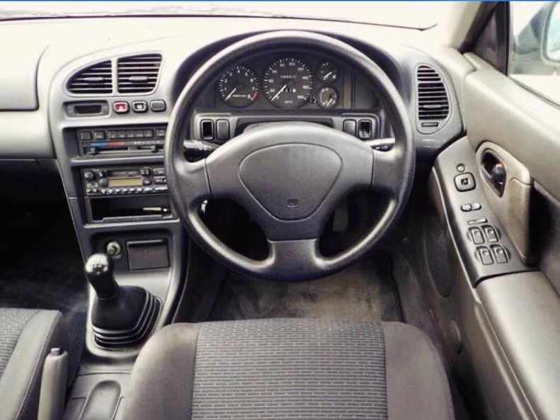 1995 Mazda Lantis - Image 10 of 17