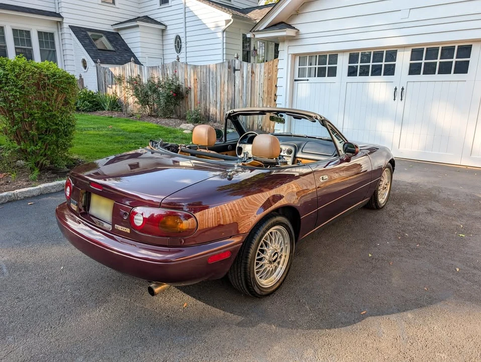 1995 Mazda NA MX-5 Miata - Image 7 of 20