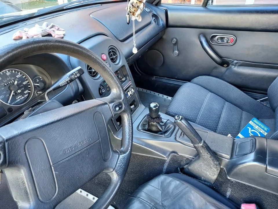 1995 Mazda NA MX-5 Miata - Image 5 of 6