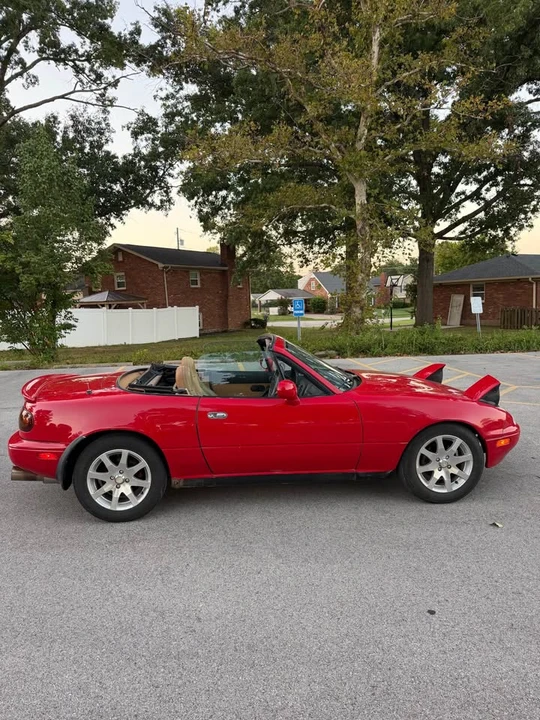 1995 Mazda NA MX-5 Miata - Image 5 of 20