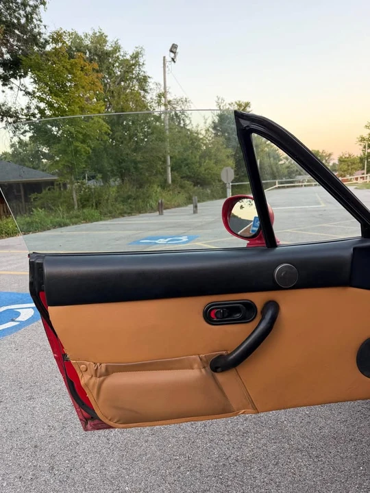 1995 Mazda NA MX-5 Miata - Image 9 of 20