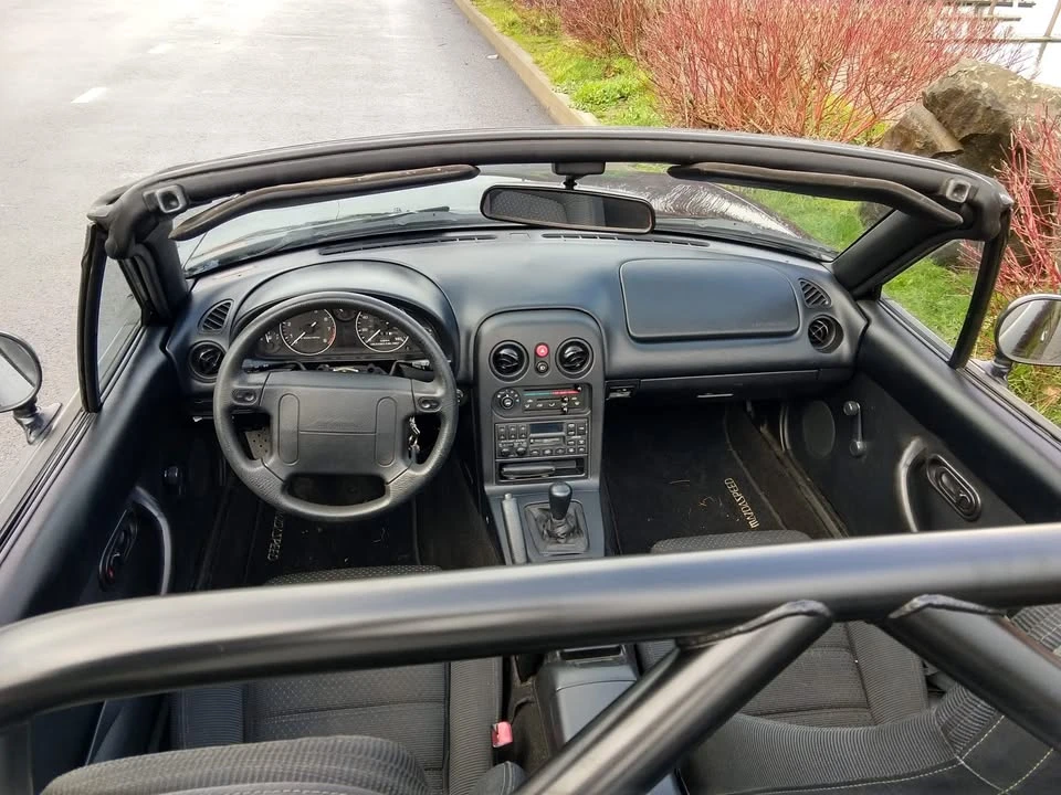 1995 Mazda NA MX-5 Miata - Image 11 of 15