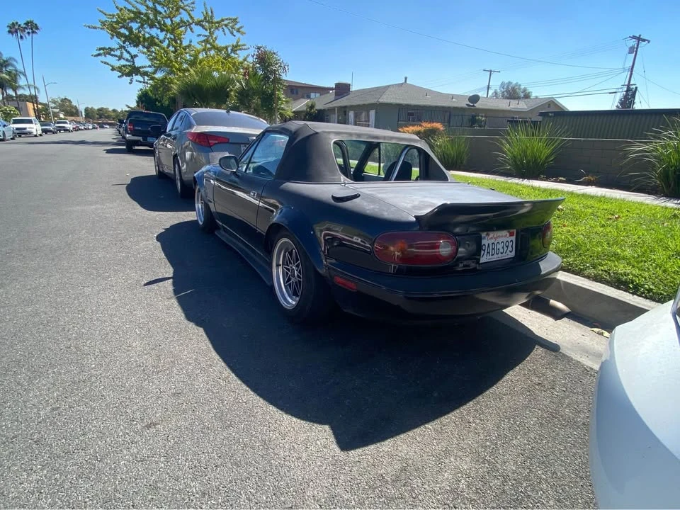 1995 Mazda NA MX-5 Miata - Image 4 of 6
