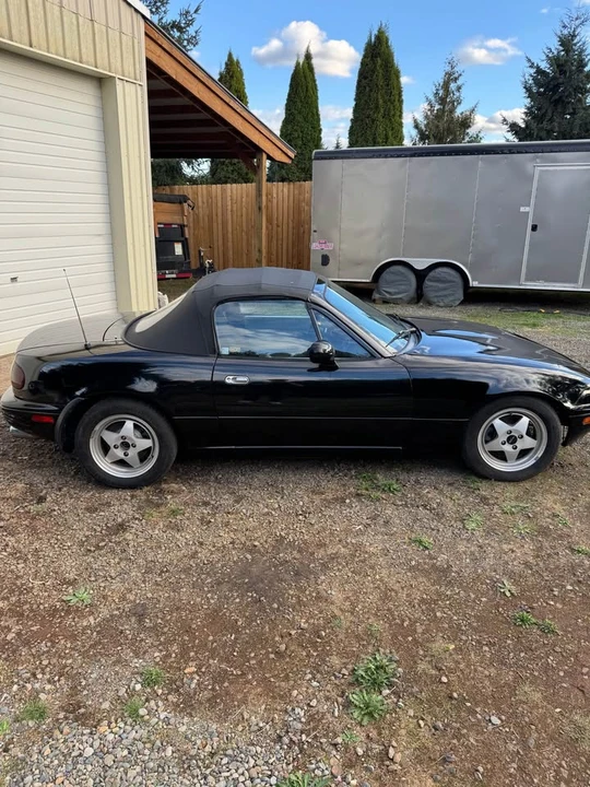 1995 Mazda NA MX-5 Miata - Image 3 of 12