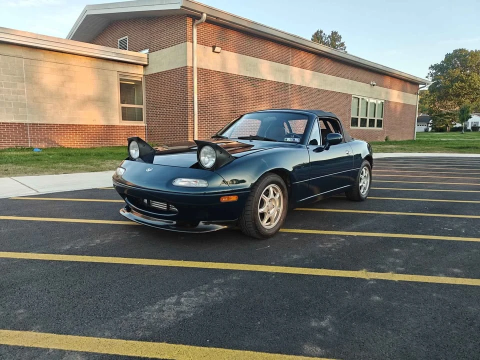 1995 Mazda NA MX-5 Miata - Image 2 of 20
