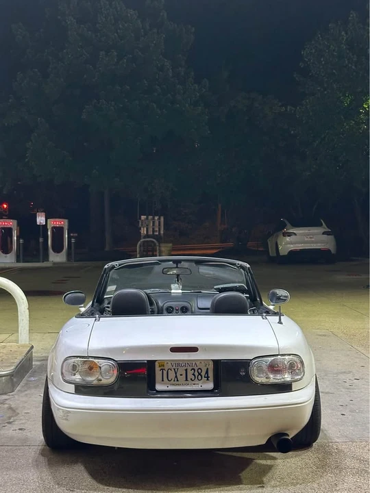 1995 Mazda NA MX-5 Miata - Image 4 of 7