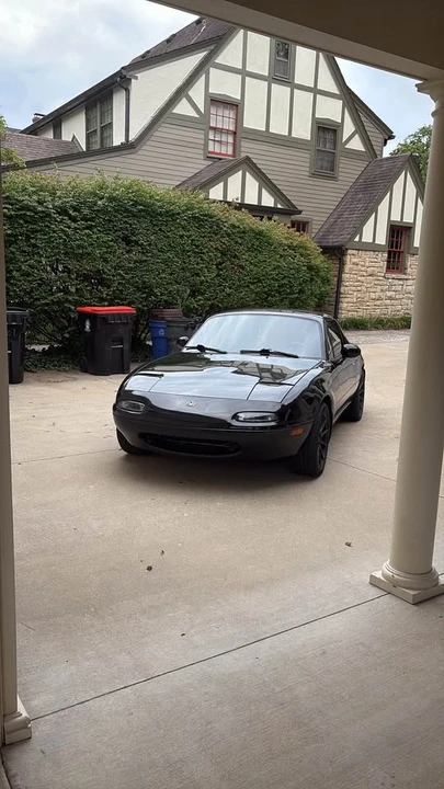 1995 Mazda NA MX-5 Miata - Image 2 of 7