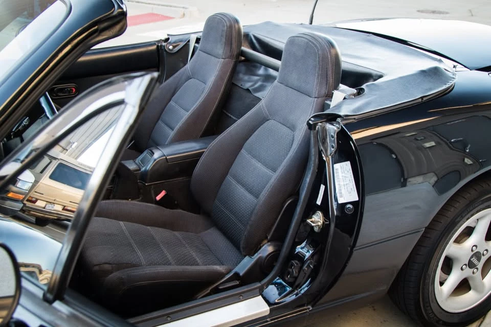 1995 Mazda NA MX-5 Miata - Image 10 of 17