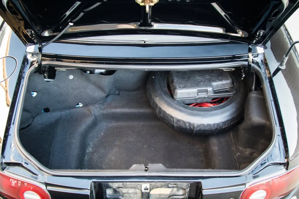 1995 Mazda NA MX-5 Miata - Image 12 of 17