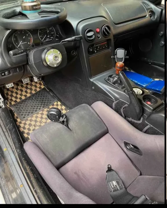 1995 Mazda NA MX-5 Miata - Image 6 of 7
