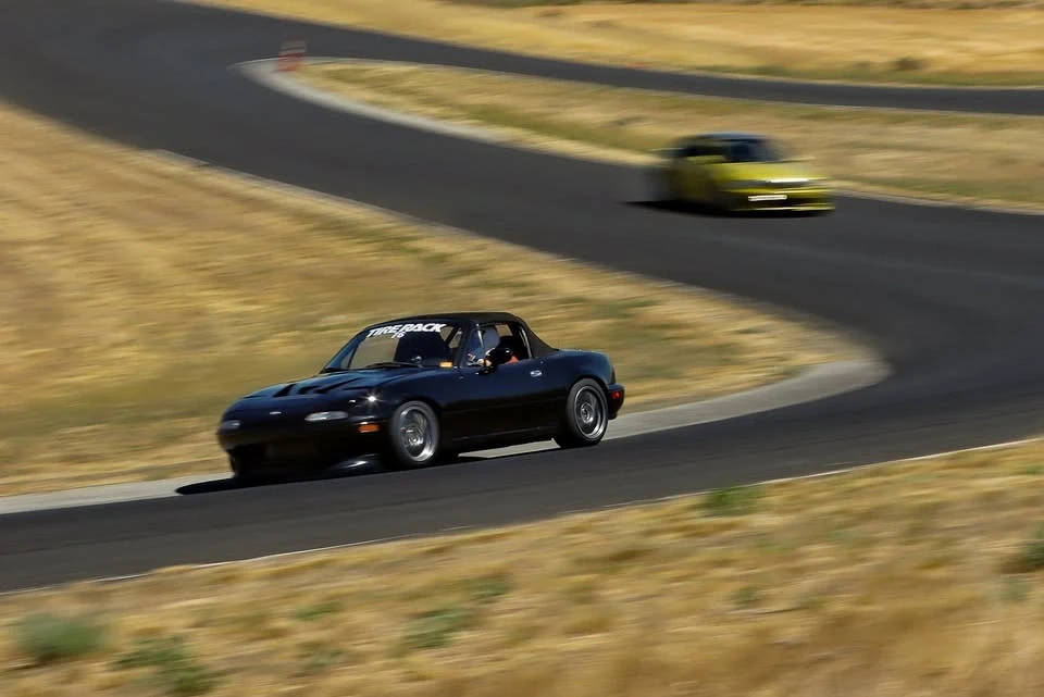 1995 Mazda NA MX-5 Miata - Image 12 of 20