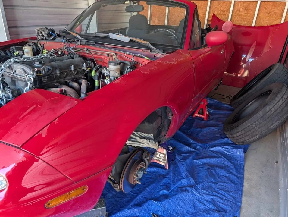 1995 Mazda NA MX-5 Miata - Image 3 of 8