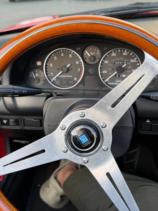 1995 Mazda NA MX-5 Miata - Image 9 of 17