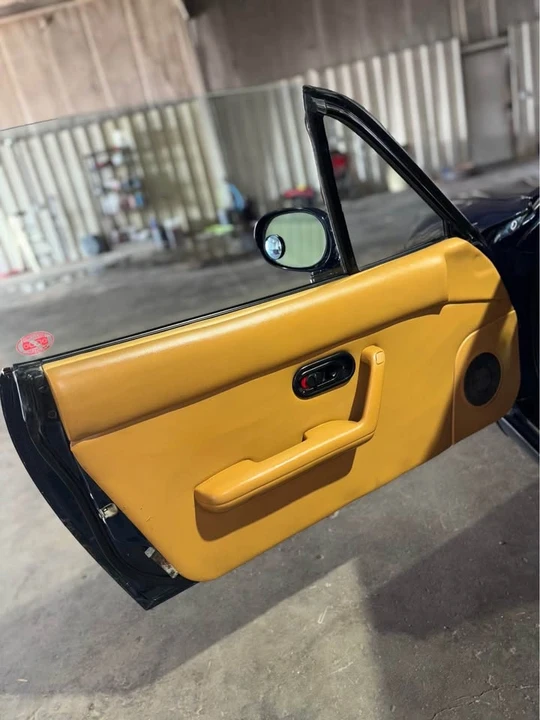 1995 Mazda NA MX-5 Miata - Image 7 of 7