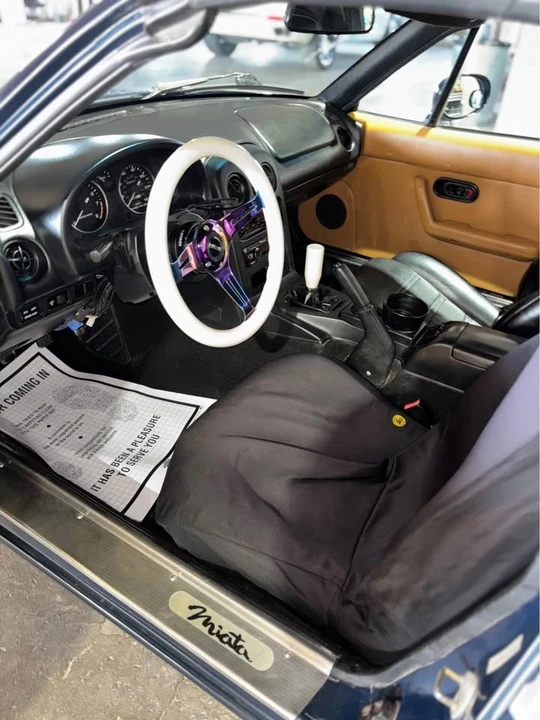 1995 Mazda NA MX-5 Miata - Image 5 of 7