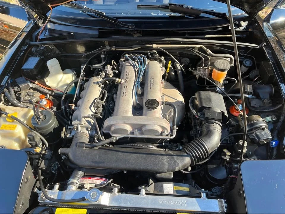 1995 Mazda NA MX-5 Miata - Image 18 of 19