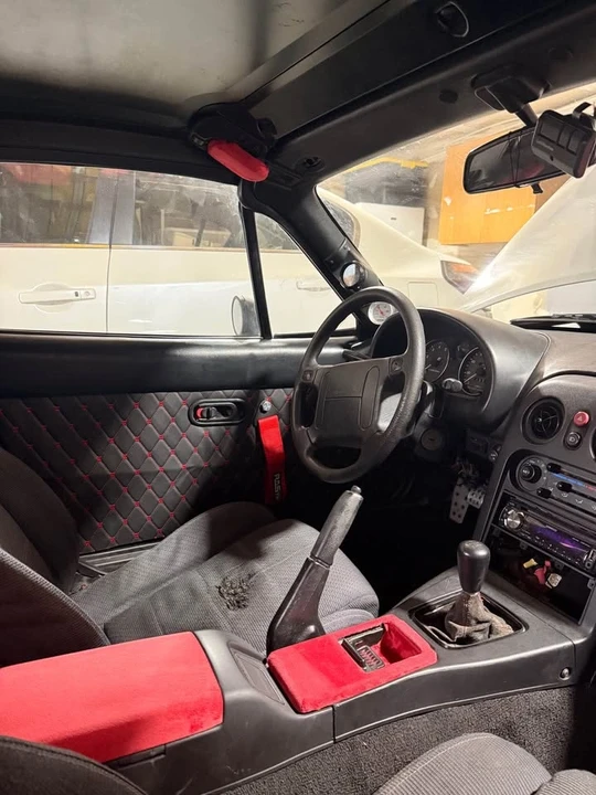 1995 Mazda NA MX-5 Miata - Image 8 of 10