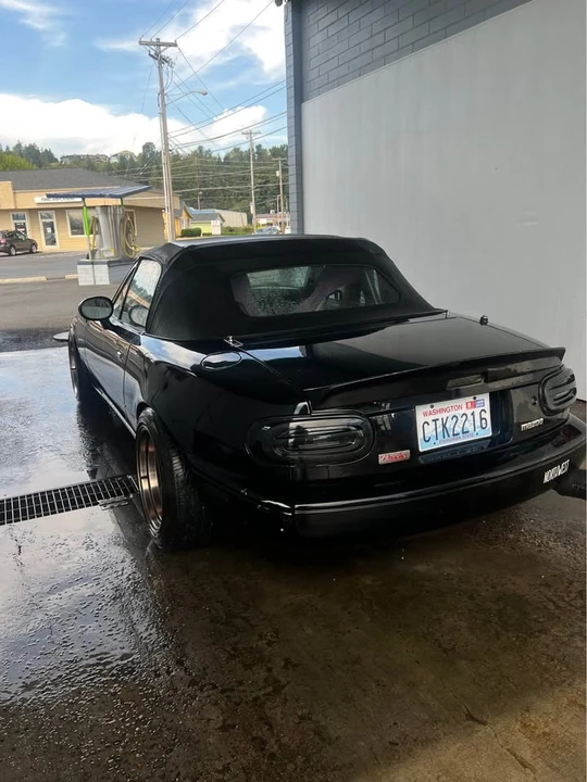 1995 Mazda NA MX-5 Miata - Image 4 of 5