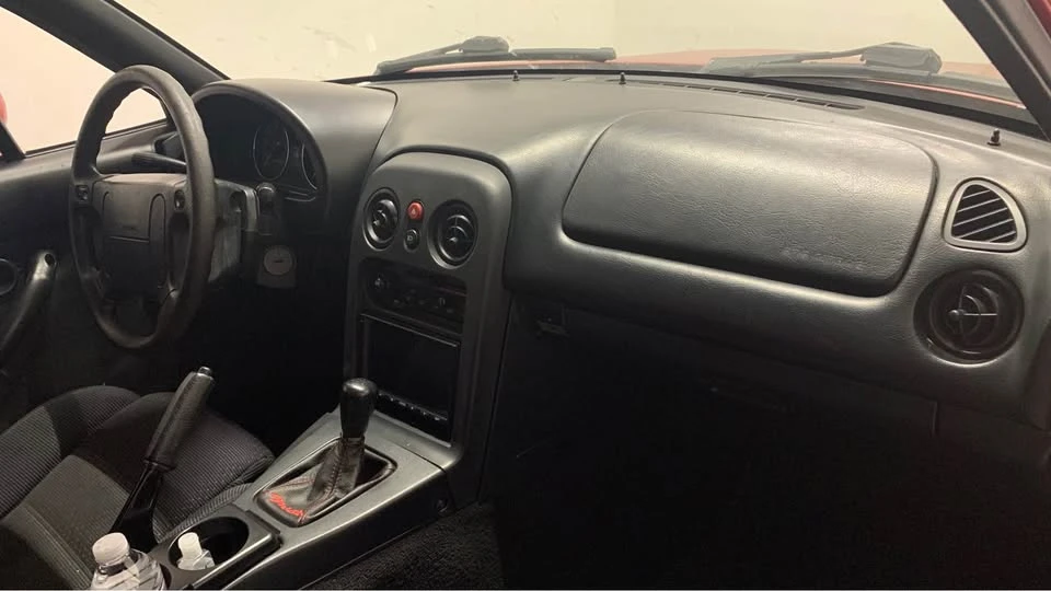 1995 Mazda NA MX-5 Miata - Image 11 of 19