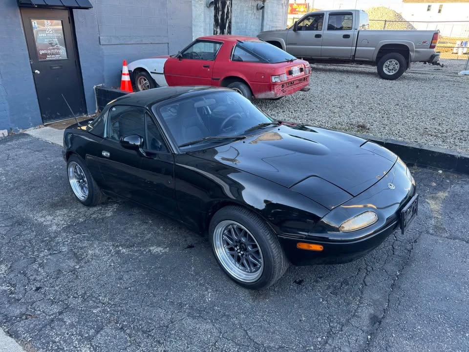 1995 Mazda NA MX-5 Miata - Image 14 of 20