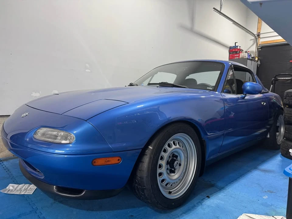 1995 Mazda NA MX-5 Miata - Image 2 of 7