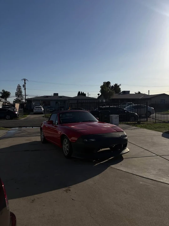 1995 Mazda NA MX-5 Miata - Image 5 of 6