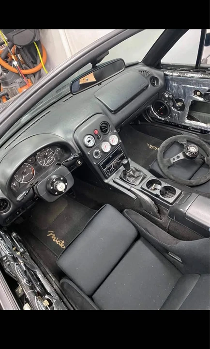 1995 Mazda NA MX-5 Miata - Image 3 of 8